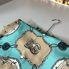 Dolce&Gabba*a 杜嘉*纳2026春夏新款男女同款👫睡衣套装,专柜同步发售!定制专属丝绸棉面料,衣身logo图 Dolce&Gabba*a 杜嘉*纳2026春夏新款男女同款👫睡衣套装,专柜同步发售!定制专属丝绸棉面料,衣身logo图