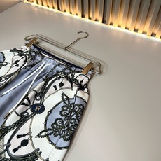 Dolce&Gabba*a 杜嘉*纳2026春夏新款男女同款👫睡衣套装,专柜同步发售!定制专属丝绸棉面料,衣身logo图 Dolce&Gabba*a 杜嘉*纳2026春夏新款男女同款👫睡衣套装,专柜同步发售!定制专属丝绸棉面料,衣身logo图