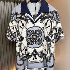 Dolce&Gabba*a 杜嘉*纳2026春夏新款男女同款👫睡衣套装,专柜同步发售!定制专属丝绸棉面料,衣身logo图 Dolce&Gabba*a 杜嘉*纳2026春夏新款男女同款👫睡衣套装,专柜同步发售!定制专属丝绸棉面料,衣身logo图