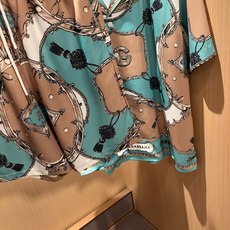 Dolce&Gabba*a 杜嘉*纳2026春夏新款男女同款👫睡衣套装,专柜同步发售!定制专属丝绸棉面料,衣身logo图 Dolce&Gabba*a 杜嘉*纳2026春夏新款男女同款👫睡衣套装,专柜同步发售!定制专属丝绸棉面料,衣身logo图