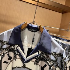 Dolce&Gabba*a 杜嘉*纳2026春夏新款男女同款👫睡衣套装,专柜同步发售!定制专属丝绸棉面料,衣身logo图 Dolce&Gabba*a 杜嘉*纳2026春夏新款男女同款👫睡衣套装,专柜同步发售!定制专属丝绸棉面料,衣身logo图