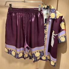 VERS*CE/范*哲 2026春夏新品原单睡衣真丝套装VERS*CE/范*哲 贸易公司渠道 产品 值的推荐 ,全景 VERS*CE/范*哲 2026春夏新品原单睡衣真丝套装VERS*CE/范*哲 贸易公司渠道 产品 值的推荐 ,全景