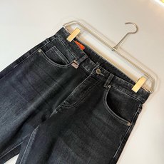 HERM*S 爱*仕 2026春夏男士高端丹宁水洗小直筒牛仔裤 海外贸易公司渠道订单 !男士修身直筒牛仔裤!上海恒隆 HERM*S 爱*仕 2026春夏男士高端丹宁水洗小直筒牛仔裤 海外贸易公司渠道订单 !男士修身直筒牛仔裤!上海恒隆
