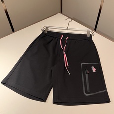 Moncler蒙家 2026春夏最新男女同款👫贸易订单休闲套装,全品相!!网红款!采用logo图案徽章设计!上身舒适透气 Moncler蒙家 2026春夏最新男女同款👫贸易订单休闲套装,全品相!!网红款!采用logo图案徽章设计!上身舒适透气