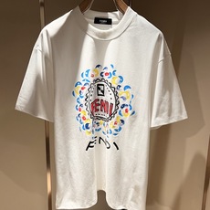 FEN*I 芬*迪2026春夏新款FD家族FF男女同款👫短袖T恤,男女同款👫百搭极简短袖。意大利原厂订单,FD家族人气单 FEN*I 芬*迪2026春夏新款FD家族FF男女同款👫短袖T恤,男女同款👫百搭极简短袖。意大利原厂订单,FD家族人气单