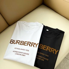 BURBER*Y巴*莉2026春夏新品男女同款👫短袖T恤,重磅来袭,最近比较火热的环保纯棉面料制作而成,高端户外运动休闲 BURBER*Y巴*莉2026春夏新品男女同款👫短袖T恤,重磅来袭,最近比较火热的环保纯棉面料制作而成,高端户外运动休闲