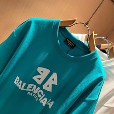 BALENCI*GA巴黎*家 2026春夏新款男女同款👫短袖T恤!走秀图案印花时尚休闲短袖T恤衫!设计logo压胶设计! BALENCI*GA巴黎*家 2026春夏新款男女同款👫短袖T恤!走秀图案印花时尚休闲短袖T恤衫!设计logo压胶设计!
