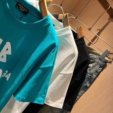 BALENCI*GA巴黎*家 2026春夏新款男女同款👫短袖T恤!走秀图案印花时尚休闲短袖T恤衫!设计logo压胶设计! BALENCI*GA巴黎*家 2026春夏新款男女同款👫短袖T恤!走秀图案印花时尚休闲短袖T恤衫!设计logo压胶设计!