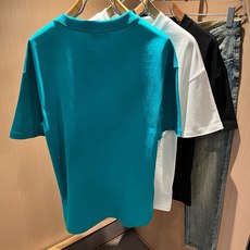 BALENCI*GA巴黎*家 2026春夏新款男女同款👫短袖T恤!走秀图案印花时尚休闲短袖T恤衫!设计logo压胶设计! BALENCI*GA巴黎*家 2026春夏新款男女同款👫短袖T恤!走秀图案印花时尚休闲短袖T恤衫!设计logo压胶设计!