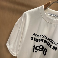 Acne Studi*os2026春夏新款男女同款👫短袖T恤,专柜同步发售!定制专属洗水纯棉面料,定制原版工艺螺纹,衣身 Acne Studi*os2026春夏新款男女同款👫短袖T恤,专柜同步发售!定制专属洗水纯棉面料,定制原版工艺螺纹,衣身
