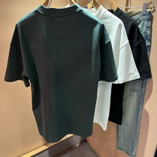 FEN*I 芬*迪2026春夏新款FD家族FF男女同款👫短袖T恤,男女同款👫百搭极简短袖。意大利原厂订单,FD家族人气单 FEN*I 芬*迪2026春夏新款FD家族FF男女同款👫短袖T恤,男女同款👫百搭极简短袖。意大利原厂订单,FD家族人气单