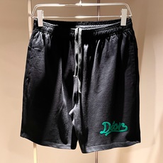 Dio*迪*奥 2026春夏新款男女同款👫休闲短裤,男女同款!裤腿logo压绒设计!时尚运动休闲短裤!面料采用进口纯棉材 Dio*迪*奥 2026春夏新款男女同款👫休闲短裤,男女同款!裤腿logo压绒设计!时尚运动休闲短裤!面料采用进口纯棉材