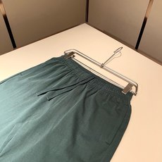 Dio*迪*奥 2026春夏新款男女同款👫休闲短裤,男女同款!裤腿logo压绒设计!时尚运动休闲短裤!面料采用进口纯棉材 Dio*迪*奥 2026春夏新款男女同款👫休闲短裤,男女同款!裤腿logo压绒设计!时尚运动休闲短裤!面料采用进口纯棉材