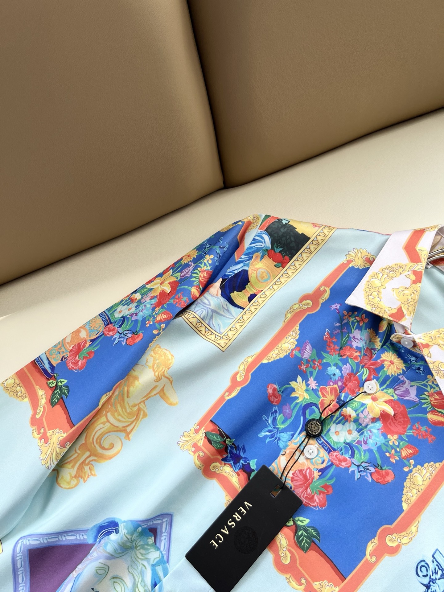 VERS*CE/范*哲  2026春夏新品原单长袖衬衣，VERS*CE/范*哲  贸易公司渠道 产品 值的推荐 ，全景印