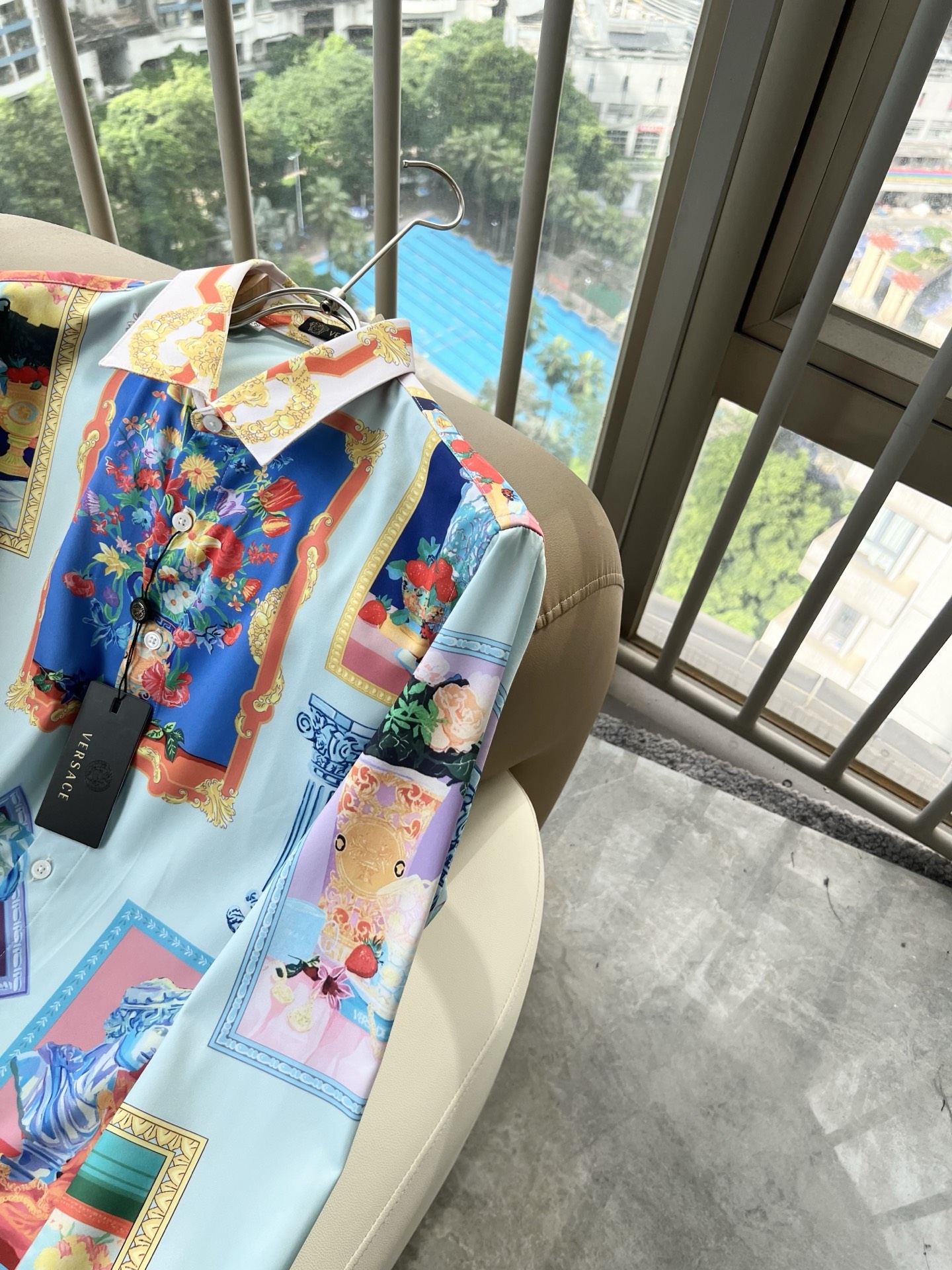 VERS*CE/范*哲  2026春夏新品原单长袖衬衣，VERS*CE/范*哲  贸易公司渠道 产品 值的推荐 ，全景印