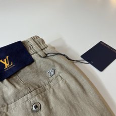 LouisVuitt*路易*登 2026春夏新款男士棉麻休闲裤,男士经典时尚百搭商务休闲西裤! 都市精英商务休闲首选, LouisVuitt*路易*登 2026春夏新款男士棉麻休闲裤,男士经典时尚百搭商务休闲西裤! 都市精英商务休闲首选,