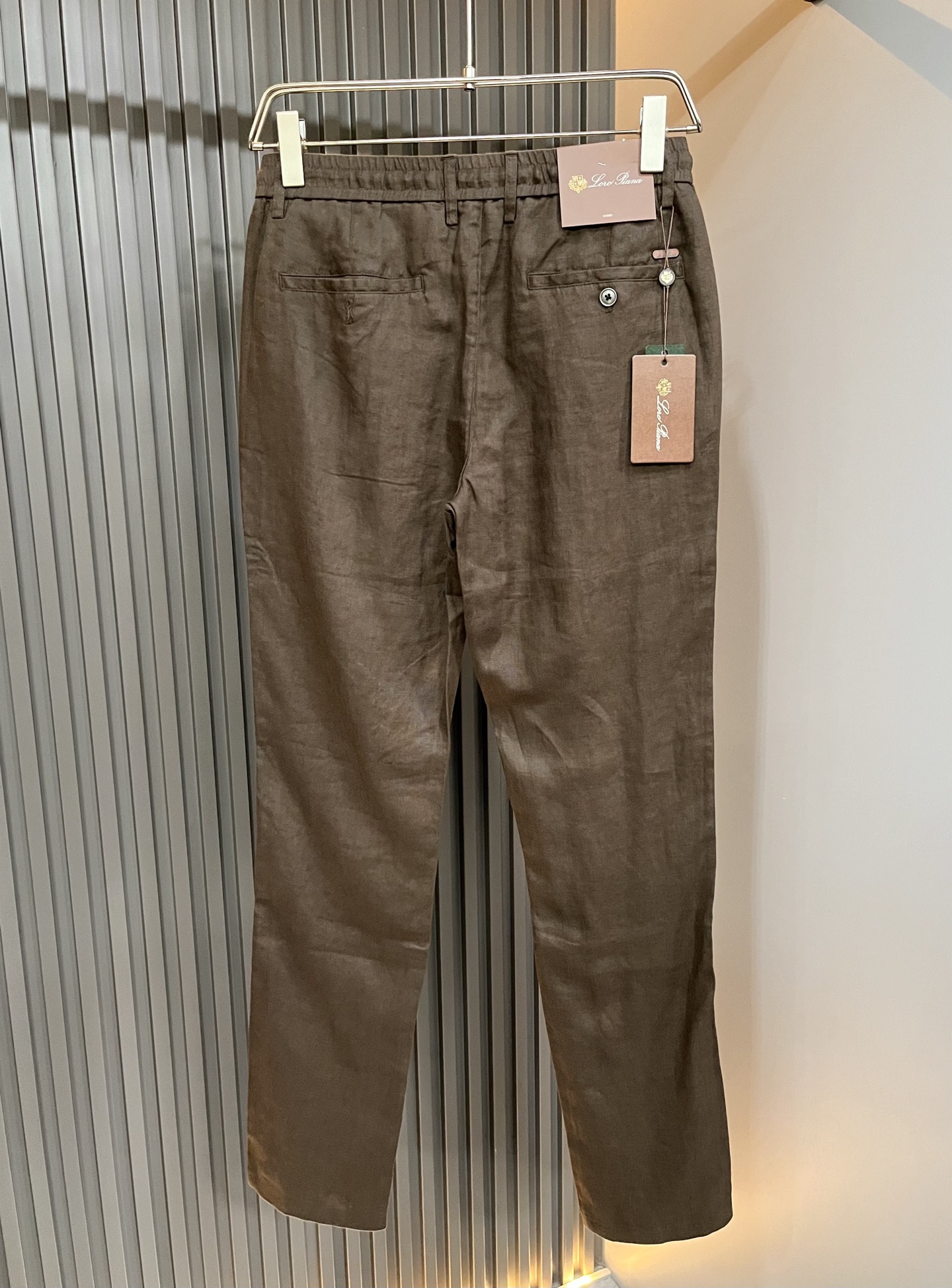 Loro Piana诺悠翩雅 2026春夏新品男士棉麻休闲裤，最新的贸易订单全品相！！网红款！上身舒适透气，不僵硬，整体