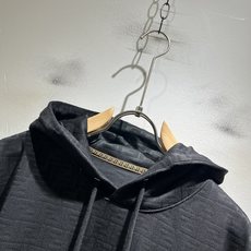 FEN*I 芬*迪2026秋冬新款FD家族男女同款连帽👫卫衣,男女同款👫百搭。意大利原厂订单,FD家族人气单品,代表性十 FEN*I 芬*迪2026秋冬新款FD家族男女同款连帽👫卫衣,男女同款👫百搭。意大利原厂订单,FD家族人气单品,代表性十
