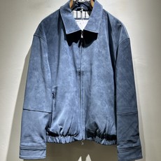 Loro Piana诺悠翩雅 2026秋冬新品男士休闲夹克外套,外贸公司订单!客供洗水皮材质,经典的专有织物之一! 质地 Loro Piana诺悠翩雅 2026秋冬新品男士休闲夹克外套,外贸公司订单!客供洗水皮材质,经典的专有织物之一! 质地