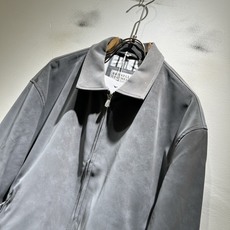 Loro Piana诺悠翩雅 2026秋冬新品男士休闲夹克外套,外贸公司订单!客供洗水皮材质,经典的专有织物之一! 质地 Loro Piana诺悠翩雅 2026秋冬新品男士休闲夹克外套,外贸公司订单!客供洗水皮材质,经典的专有织物之一! 质地