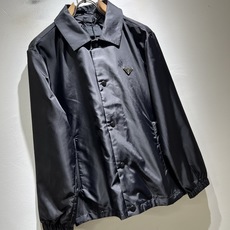 PRAD*A普*达2026秋冬新款男士夹克外套,最新款全网独家首上!!~既经典有时尚百搭,谁不爱啊,将经典再次展现,非常 PRAD*A普*达2026秋冬新款男士夹克外套,最新款全网独家首上!!~既经典有时尚百搭,谁不爱啊,将经典再次展现,非常
