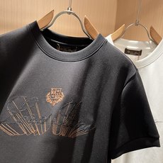 Loro Piana诺悠翩雅 2026秋冬男士最新的贸易订单打底衫,全品相!!胸前采用logo图案刺绣设计!定制婴儿绒面 Loro Piana诺悠翩雅 2026秋冬男士最新的贸易订单打底衫,全品相!!胸前采用logo图案刺绣设计!定制婴儿绒面