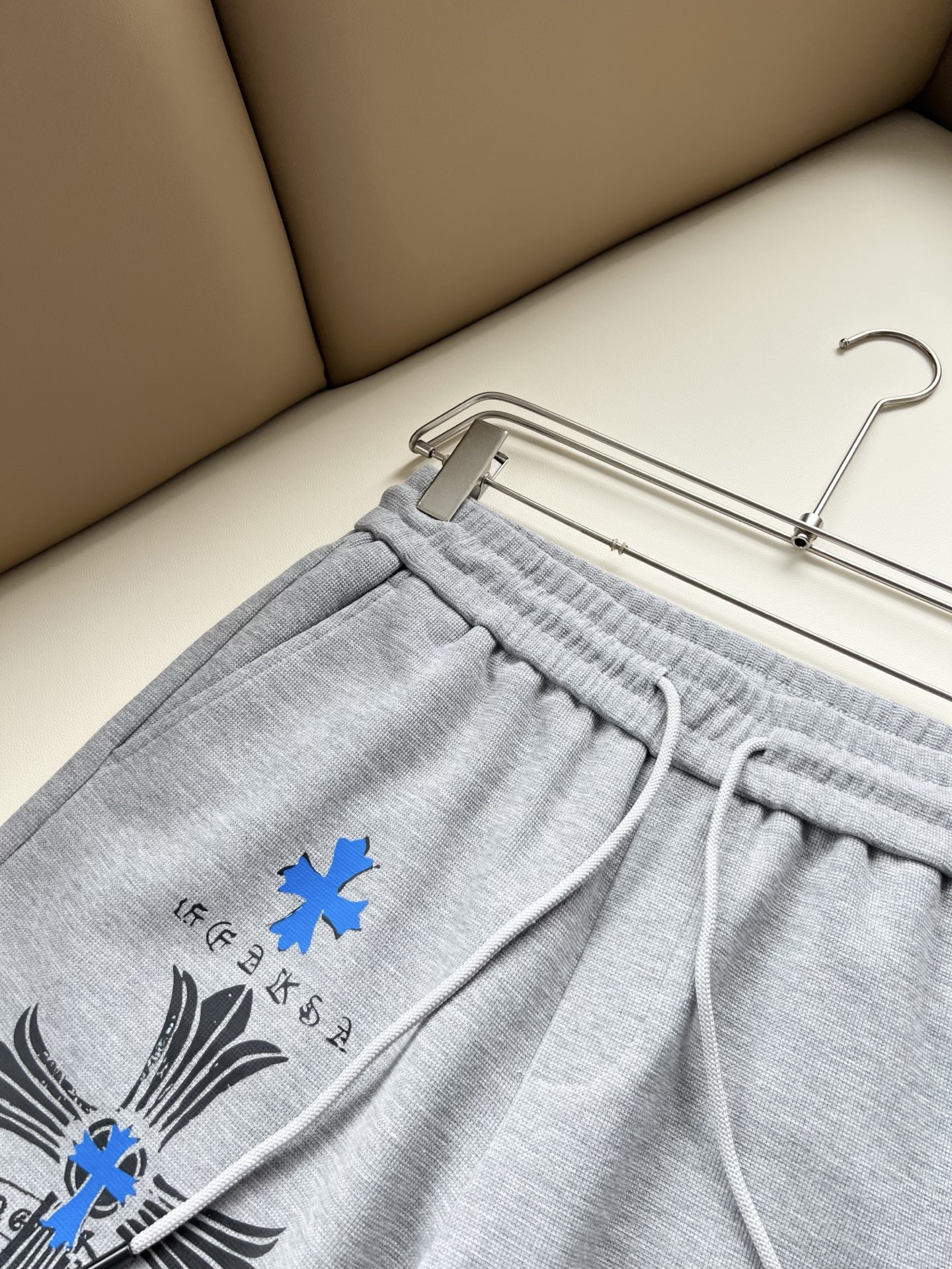 Chrome hear*s克*心 2026春夏新款休闲短裤！男女同款一款让你从心底认可的休闲裤，并且经过时间的推移而让你