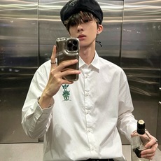 Bur*erry 巴*莉 2026秋季新款男士衬衣,品牌最新设计元素!既不单调也不复杂,恰到好处的展现品味!客供定制原版 Bur*erry 巴*莉 2026秋季新款男士衬衣,品牌最新设计元素!既不单调也不复杂,恰到好处的展现品味!客供定制原版