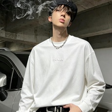 PRAD*A普*达2026秋冬新款男士长袖打底衫,最新款全网独家首上!!~既经典有时尚百搭,谁不爱啊,将经典再次展现,非 PRAD*A普*达2026秋冬新款男士长袖打底衫,最新款全网独家首上!!~既经典有时尚百搭,谁不爱啊,将经典再次展现,非