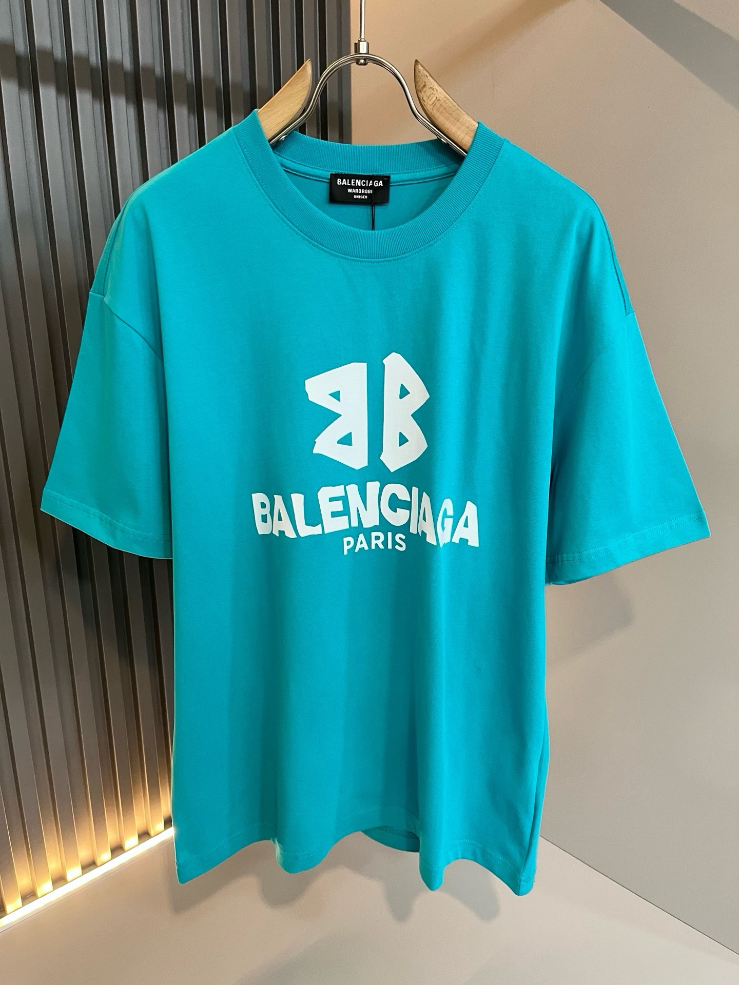 BALENCI*GA巴黎*家 2026春夏新款男女同款👫短袖T恤！走秀图案印花时尚休闲短袖T恤衫！设计logo压胶设计！
