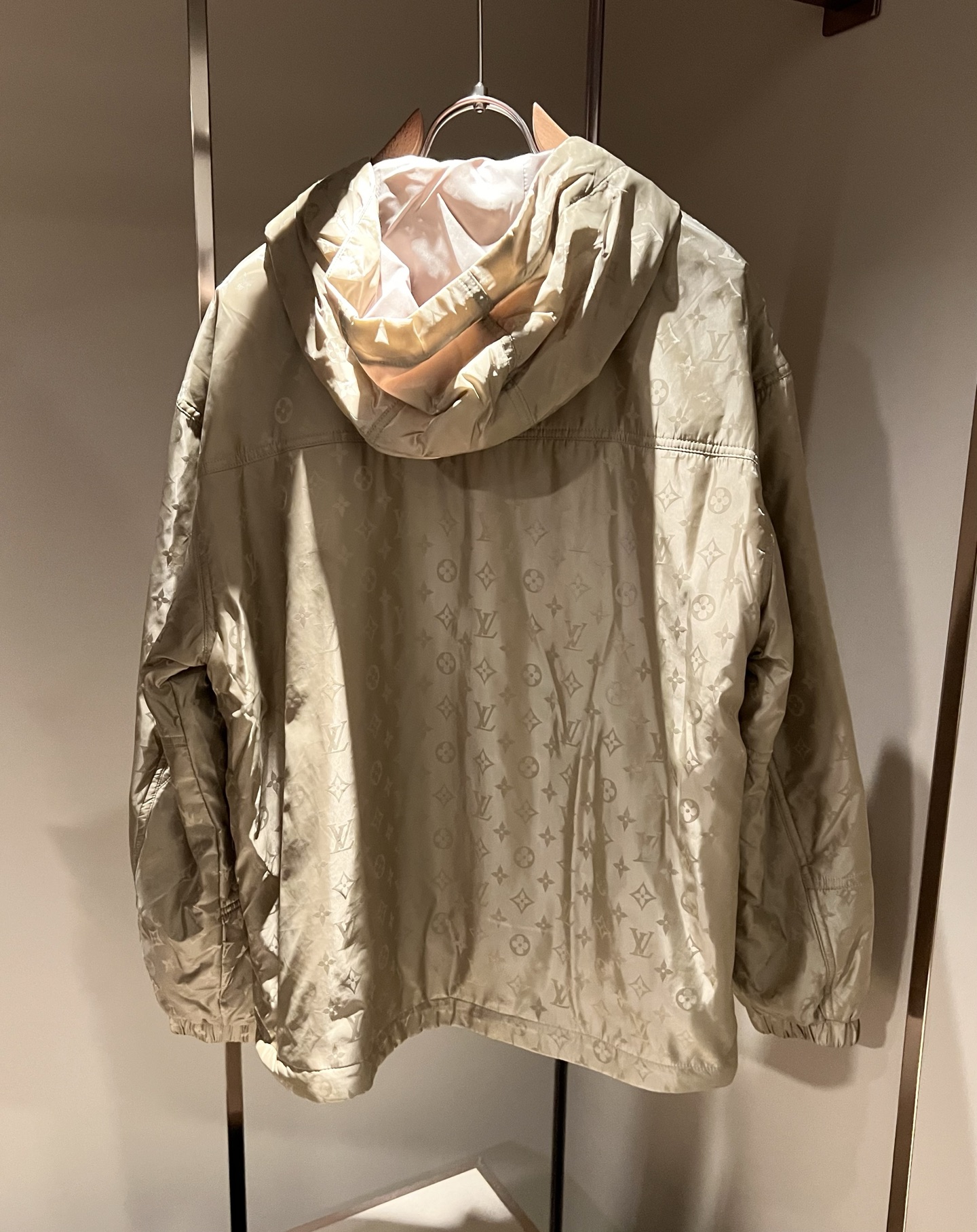 LouisVuitt*路易*登  2026秋冬新品最新款棉服夹克外套，贸易公司渠道，甚至到非常稀缺很难遇到，一件难求的高