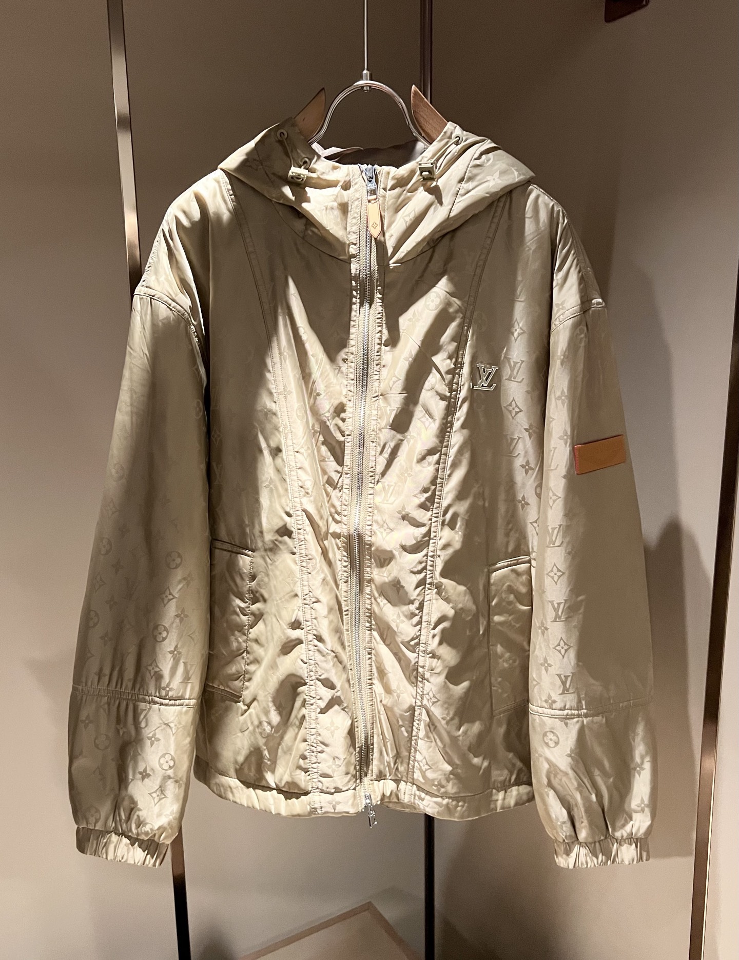 LouisVuitt*路易*登  2026秋冬新品最新款棉服夹克外套，贸易公司渠道，甚至到非常稀缺很难遇到，一件难求的高
