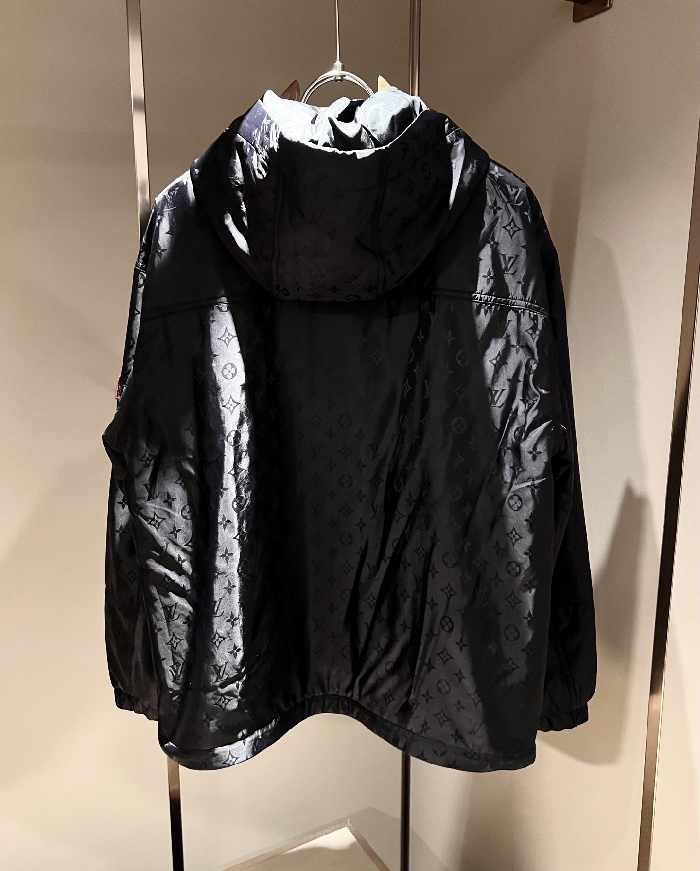 LouisVuitt*路易*登  2026秋冬新品最新款棉服夹克外套，贸易公司渠道，甚至到非常稀缺很难遇到，一件难求的高