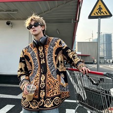 VERS*CE/范*哲 2026春夏新品原单长袖衬衣,VERS*CE/范*哲 贸易公司渠道 产品 值的推荐 ,全景印 VERS*CE/范*哲 2026春夏新品原单长袖衬衣,VERS*CE/范*哲 贸易公司渠道 产品 值的推荐 ,全景印