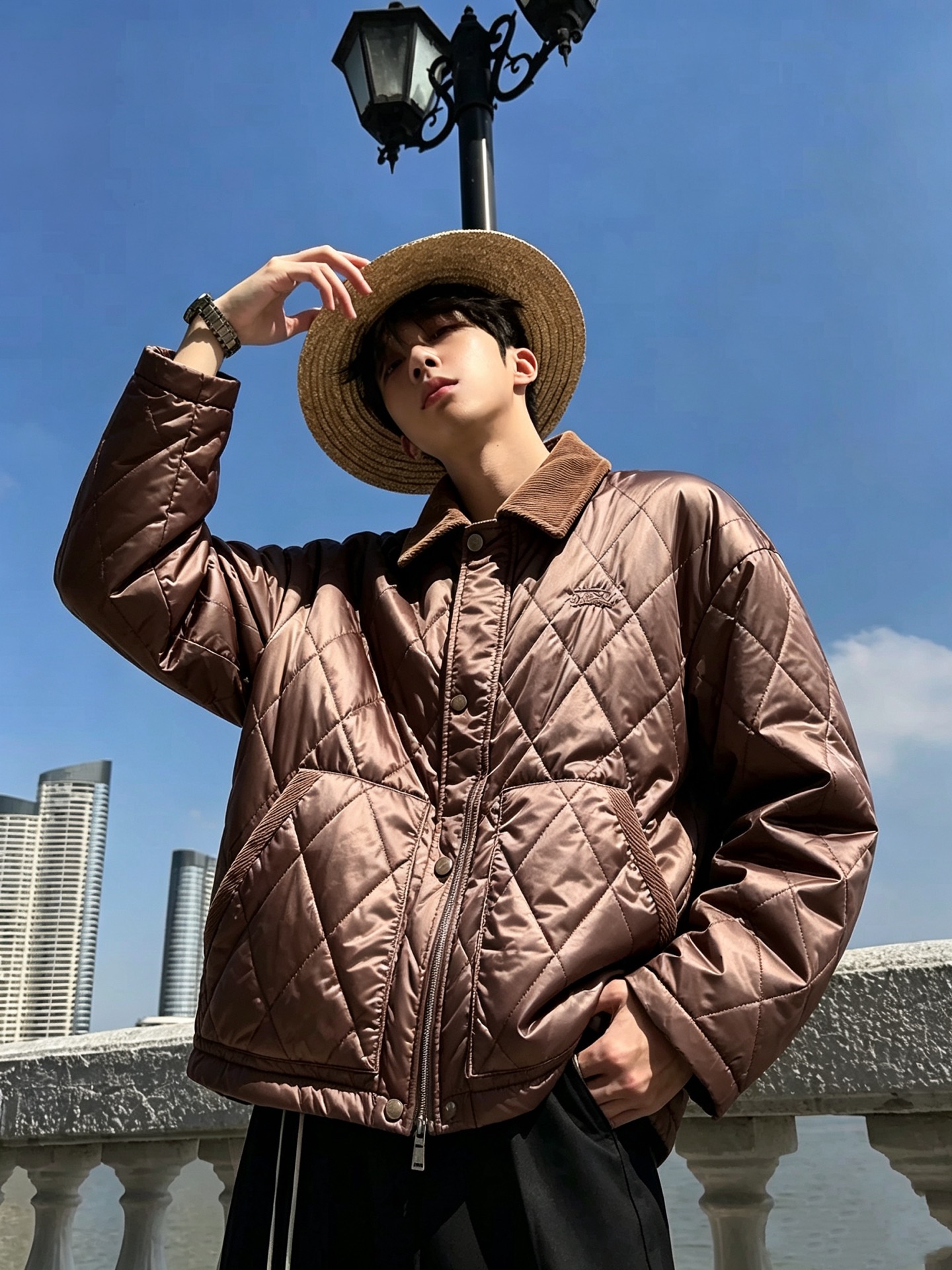BURBER*Y巴*莉⚠️双面夹克!2026秋冬新品棉服夹克外套重磅来袭,最近比较火热的环保聚酯纤维记忆面料制作而成,高 BURBER*Y巴*莉⚠️双面夹克!2026秋冬新品棉服夹克外套重磅来袭,最近比较火热的环保聚酯纤维记忆面料制作而成,高