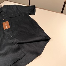 Loro Piana诺悠翩雅 2026春夏男士最新的贸易订单翻领衬衣,全品相!!采用logo刺绣图案设计!上身舒适透气, Loro Piana诺悠翩雅 2026春夏男士最新的贸易订单翻领衬衣,全品相!!采用logo刺绣图案设计!上身舒适透气,