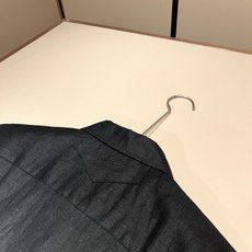 Loro Piana诺悠翩雅 2026春夏男士最新的贸易订单翻领衬衣,全品相!!采用logo刺绣图案设计!上身舒适透气, Loro Piana诺悠翩雅 2026春夏男士最新的贸易订单翻领衬衣,全品相!!采用logo刺绣图案设计!上身舒适透气,