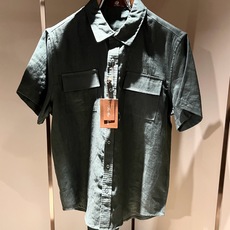 Loro Piana诺悠翩雅 2026春夏男士最新的贸易订单翻领衬衣,全品相!!采用logo刺绣图案设计!上身舒适透气, Loro Piana诺悠翩雅 2026春夏男士最新的贸易订单翻领衬衣,全品相!!采用logo刺绣图案设计!上身舒适透气,
