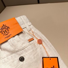 HERM*S 爱*仕 2026春夏男士高端棉麻休闲裤 海外贸易公司渠道订单 !男士休闲修身直筒休闲裤!上海恒隆店在售 HERM*S 爱*仕 2026春夏男士高端棉麻休闲裤 海外贸易公司渠道订单 !男士休闲修身直筒休闲裤!上海恒隆店在售