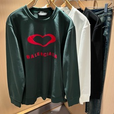 BALENCIA*巴黎*家 2026秋冬最新款百搭卫衣,男女同款👫❤️经典标志图案字母logo图案印花工艺设计!!贸易公 BALENCIA*巴黎*家 2026秋冬最新款百搭卫衣,男女同款👫❤️经典标志图案字母logo图案印花工艺设计!!贸易公