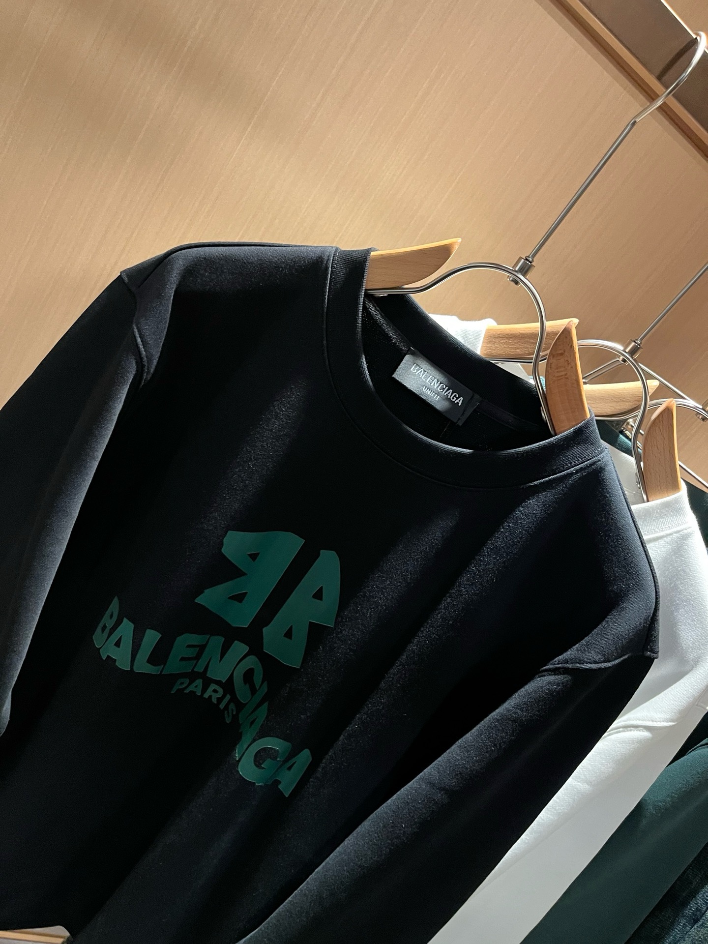 BALENCIA*巴黎*家 2026秋冬最新款百搭卫衣，男女同款👫❤️经典标志图案字母logo图案印花工艺设计！！贸易公
