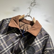 BURBER*Y巴*莉⚠️双面夹克!2026秋冬新品棉服夹克外套重磅来袭,最近比较火热的环保聚酯纤维记忆面料制作而成,高 BURBER*Y巴*莉⚠️双面夹克!2026秋冬新品棉服夹克外套重磅来袭,最近比较火热的环保聚酯纤维记忆面料制作而成,高