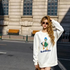 BURBER*Y巴*莉 2026秋冬新款男女同款👫基础休闲百搭棉质圆领卫衣,男女同款卫衣!贸易公司渠道稀出,同步官网发售 BURBER*Y巴*莉 2026秋冬新款男女同款👫基础休闲百搭棉质圆领卫衣,男女同款卫衣!贸易公司渠道稀出,同步官网发售
