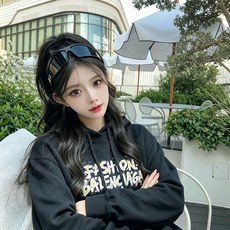 BALENCIA*巴黎*家 2026秋冬最新款连帽百搭卫衣,男女同款👫❤️经典标志图案字母logo图案印花工艺设计!!贸 BALENCIA*巴黎*家 2026秋冬最新款连帽百搭卫衣,男女同款👫❤️经典标志图案字母logo图案印花工艺设计!!贸