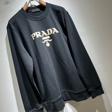 PRAD*A普*达2026秋冬新款男女同款👫长袖卫衣,最新款全网独家首上!!~既经典有时尚百搭,谁不爱啊,将经典再次展现 PRAD*A普*达2026秋冬新款男女同款👫长袖卫衣,最新款全网独家首上!!~既经典有时尚百搭,谁不爱啊,将经典再次展现
