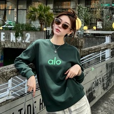 Alo2026秋冬全新系列单品上线,非常时髦前卫的一款男女同款👫卫衣,标识logo图案印花修饰!区别于以往的不同,宣示品 Alo2026秋冬全新系列单品上线,非常时髦前卫的一款男女同款👫卫衣,标识logo图案印花修饰!区别于以往的不同,宣示品