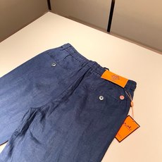HERM*S 爱*仕 2026春夏男士高端棉麻休闲裤 海外贸易公司渠道订单 !男士休闲修身直筒休闲裤!上海恒隆店在售 HERM*S 爱*仕 2026春夏男士高端棉麻休闲裤 海外贸易公司渠道订单 !男士休闲修身直筒休闲裤!上海恒隆店在售