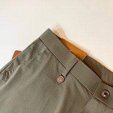 Loro Piana诺悠翩雅 2026春夏新品男士时装款高端休闲裤,香港洋行渠道货,日本原厂出品,纯血统品质,完美延续了 Loro Piana诺悠翩雅 2026春夏新品男士时装款高端休闲裤,香港洋行渠道货,日本原厂出品,纯血统品质,完美延续了
