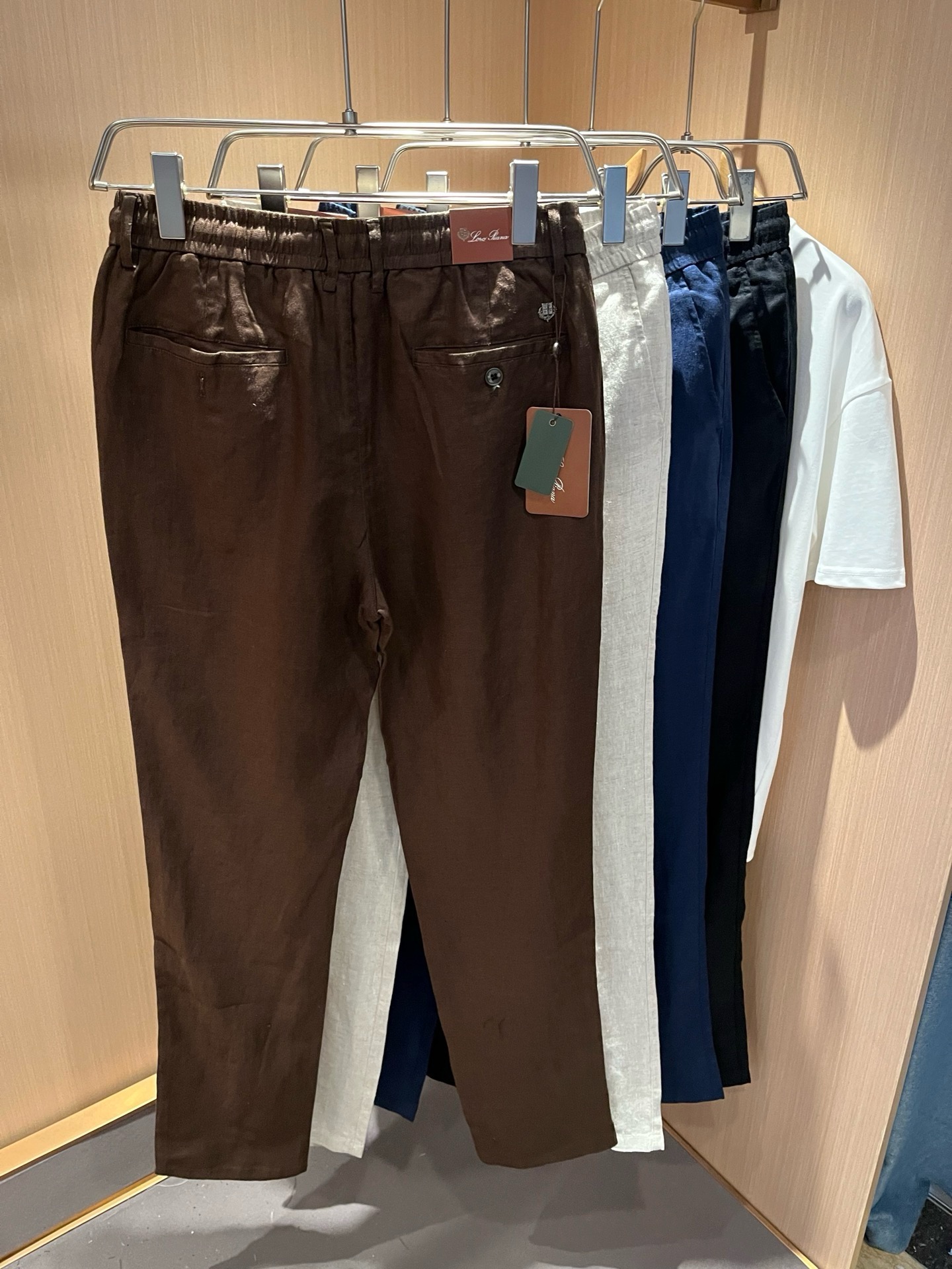 Loro Piana诺悠翩雅 2026春夏新品男士棉麻休闲裤，最新的贸易订单全品相！！网红款！上身舒适透气，不僵硬，整体