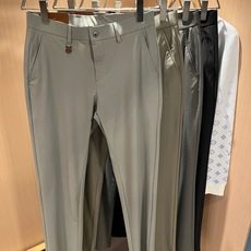 Loro Piana诺悠翩雅 2026春夏新品男士时装款高端休闲裤,香港洋行渠道货,日本原厂出品,纯血统品质,完美延续了 Loro Piana诺悠翩雅 2026春夏新品男士时装款高端休闲裤,香港洋行渠道货,日本原厂出品,纯血统品质,完美延续了